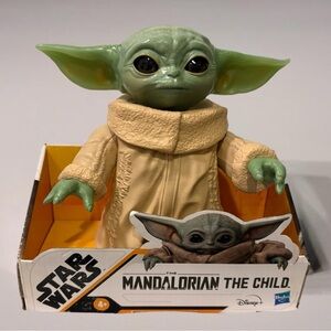 Star Wars Mandalorian The Child-6.5-Inch Posable Action Figure, for Kids Ages 4+